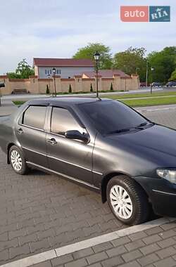 Седан Fiat Siena 2005 в Измаиле