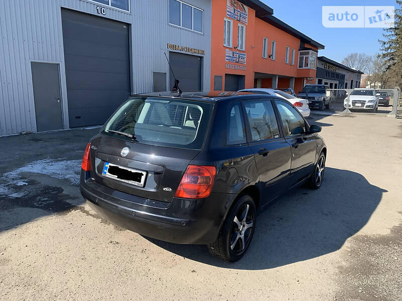 Хетчбек Fiat Stilo 2005 в Тернополі