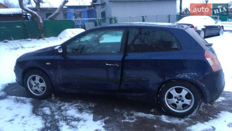 Хэтчбек Fiat Stilo 2002 в Днепре