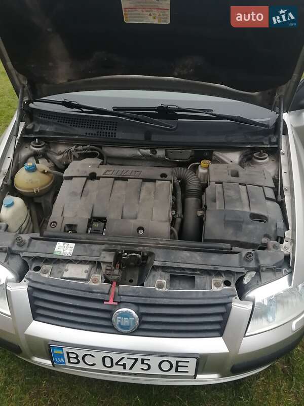 Универсал Fiat Stilo 2003 в Стрые