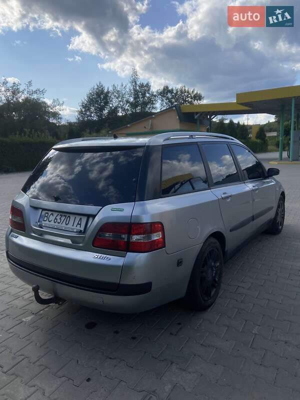 Универсал Fiat Stilo 2004 в Турке