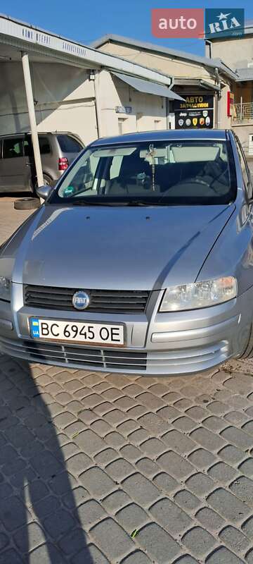 Хэтчбек Fiat Stilo 2004 в Львове