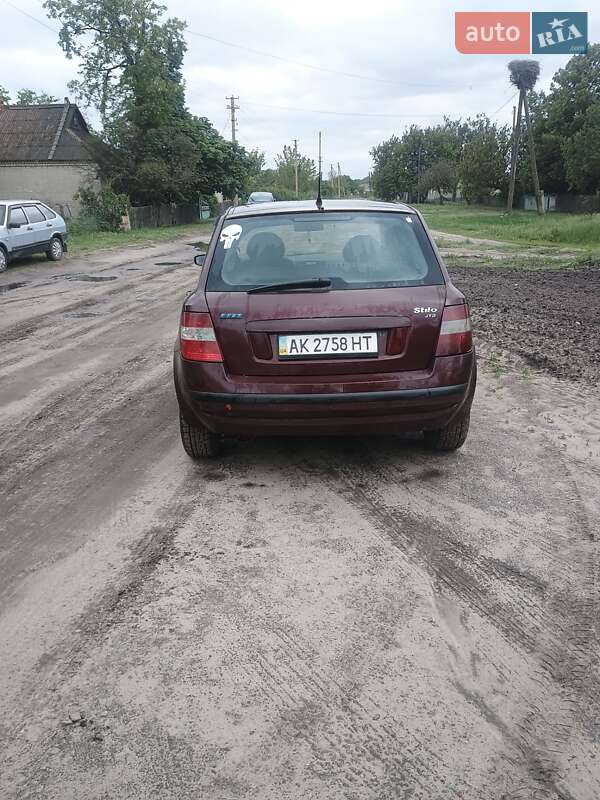 Хэтчбек Fiat Stilo 2004 в Павлограде фото 4 Хэтчбек Fiat Stilo 2004 в Павлограде