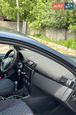 Хэтчбек Fiat Stilo 2002 в 