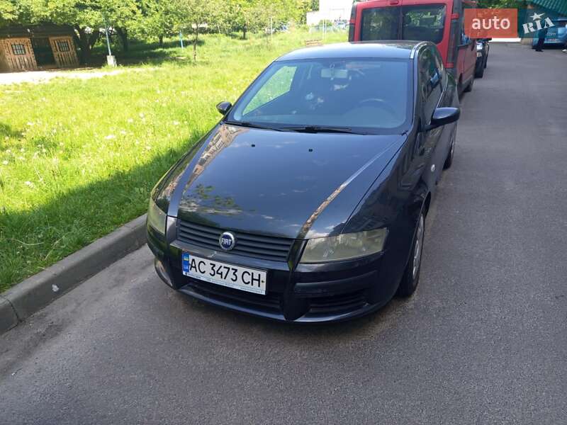 Хэтчбек Fiat Stilo 2003 в Луцке