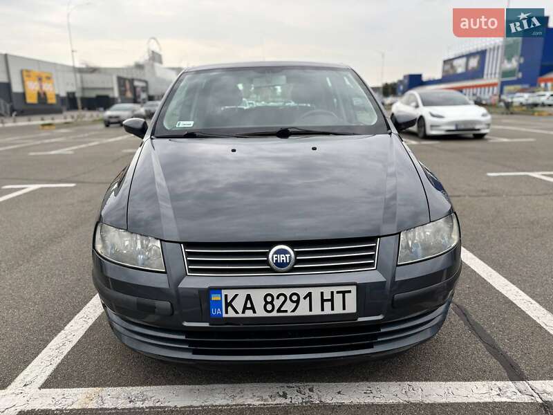 Хэтчбек Fiat Stilo 2003 в Киеве
