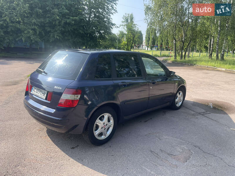 Хэтчбек Fiat Stilo 2001 в Житомире