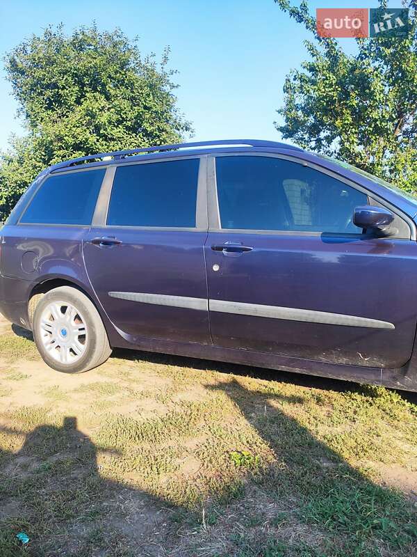 Универсал Fiat Stilo 2003 в Градижске