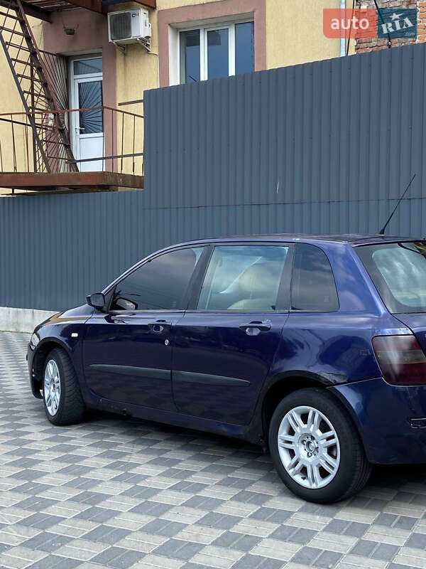 Хэтчбек Fiat Stilo 2002 в Хмельницком