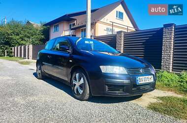 Хэтчбек Fiat Stilo 2002 в Староконстантинове
