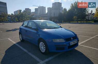 Хэтчбек Fiat Stilo 2005 в 