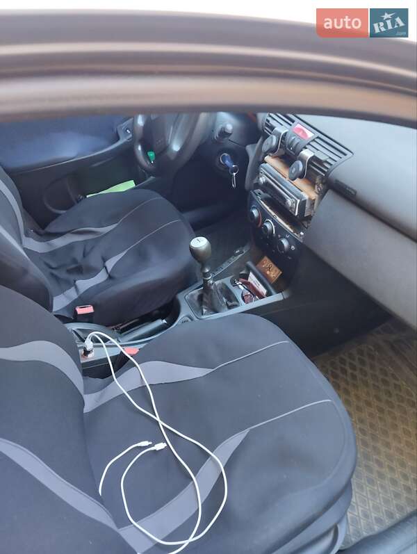 Хэтчбек Fiat Stilo 2002 в Харькове