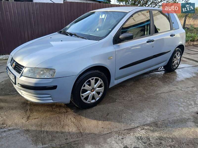 Хетчбек Fiat Stilo 2003 в Рівному