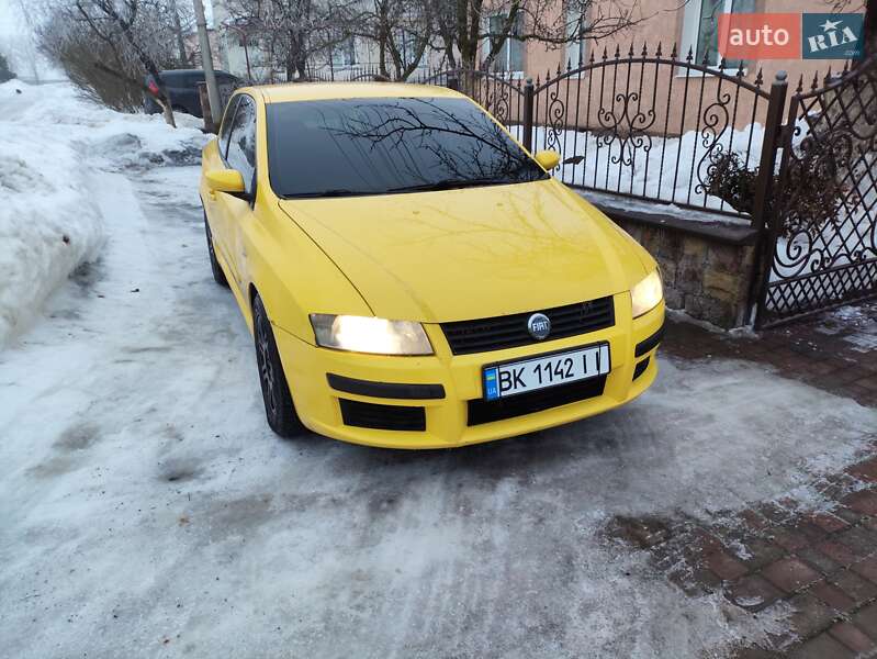 Хэтчбек Fiat Stilo 2002 в Тернополе