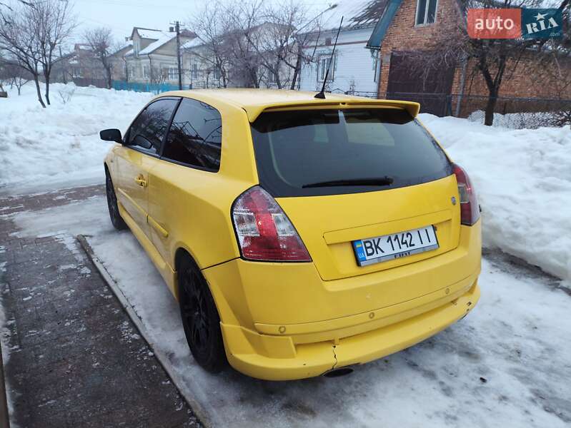 Хэтчбек Fiat Stilo 2002 в Тернополе