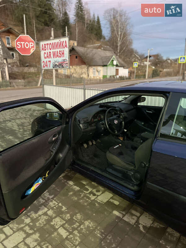 Хетчбек Fiat Stilo 2002 в Краматорську