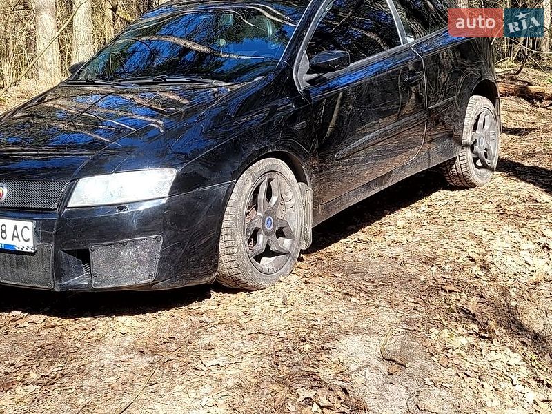 Хэтчбек Fiat Stilo 2002 в Броварах