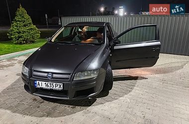 Хетчбек Fiat Stilo 2006 в Кагарлику
