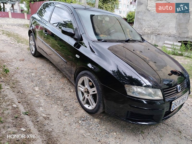 Хэтчбек Fiat Stilo 2002 в Збараже фото Хэтчбек Fiat Stilo 2002 в Збараже