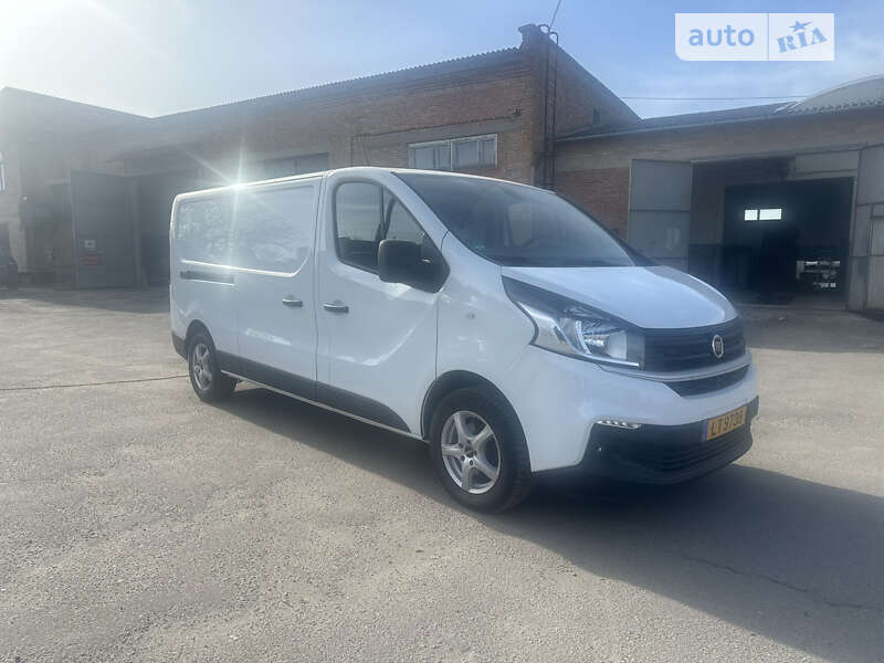 Вантажний фургон Fiat Talento 2018 в Нововолинську