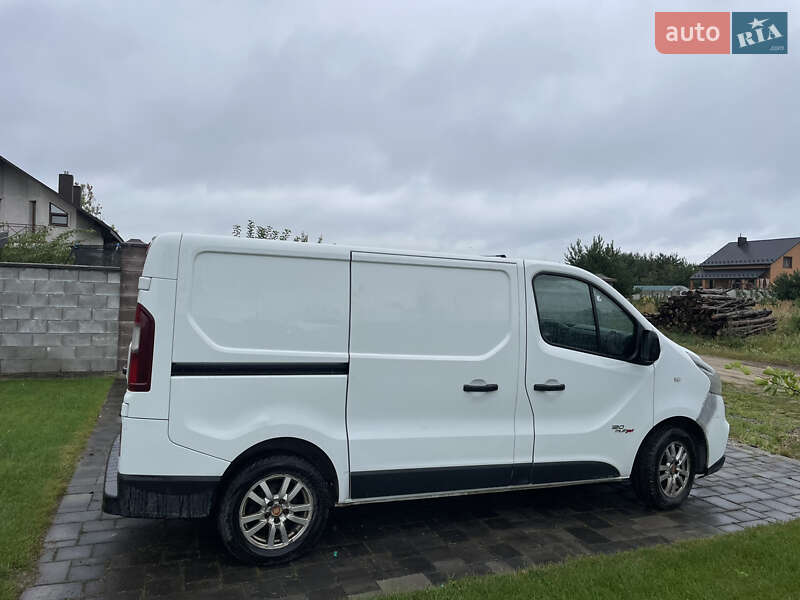 Вантажний фургон Fiat Talento 2017 в Рівному