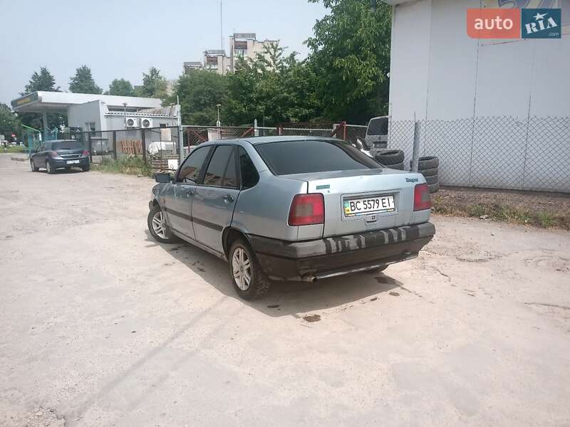 Седан Fiat Tempra 1991 в Львові