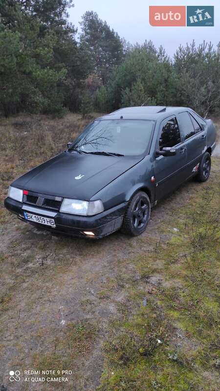 Седан Fiat Tempra 1993 в Березному