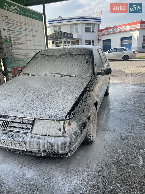 Седан Fiat Tempra 1994 в Ивано-Франковске