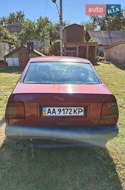 Седан Fiat Tempra 1993 в Бобровиці
