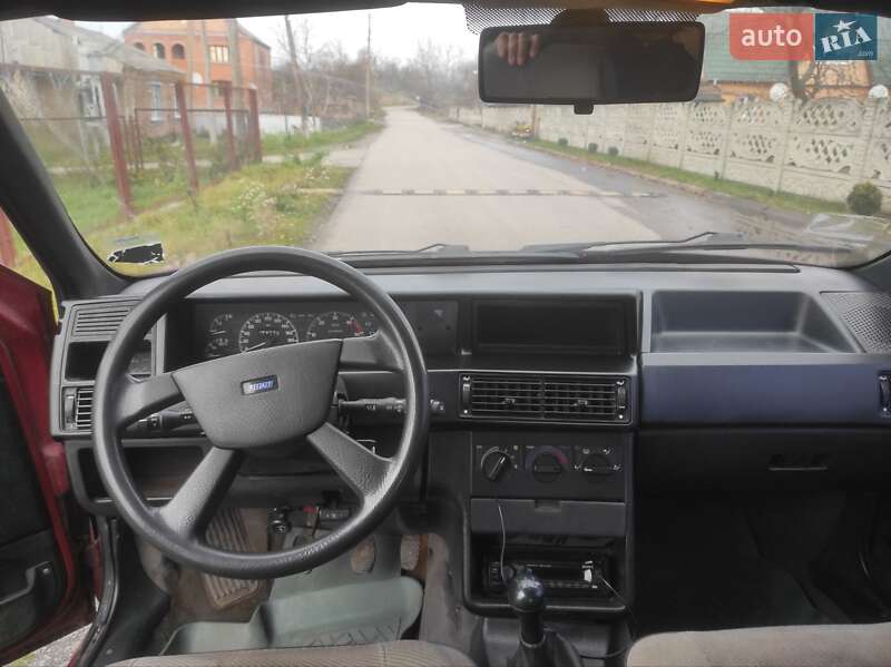 Седан Fiat Tempra 1992 в Любарі