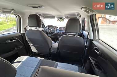 Хэтчбек Fiat Tipo Cross 2022 в 