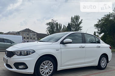 Седан Fiat Tipo 2016 в Львове