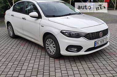 Седан Fiat Tipo 2019 в Львове