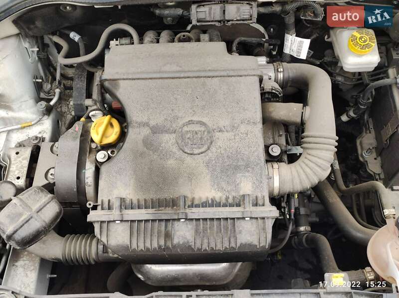 Седан Fiat Tipo 2019 в Львове