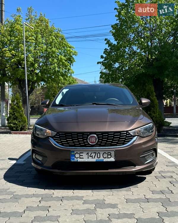 Седан Fiat Tipo 2019 в Ужгороді