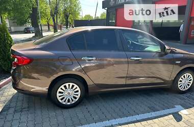 Седан Fiat Tipo 2019 в Чернівцях