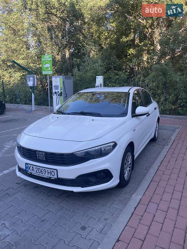 Седан Fiat Tipo 2021 в Киеве фото 2 Седан Fiat Tipo 2021 в Киеве