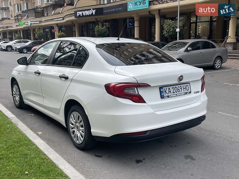 Седан Fiat Tipo 2021 в Киеве