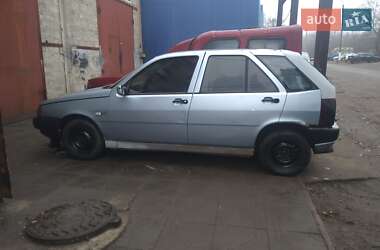 Хэтчбек Fiat Tipo 1990 в Кривом Роге