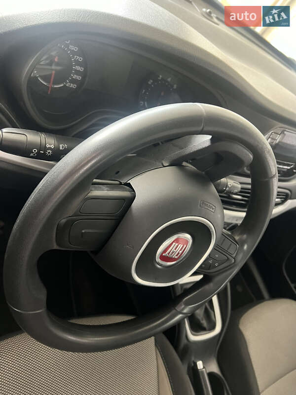 Седан Fiat Tipo 2018 в Киеве