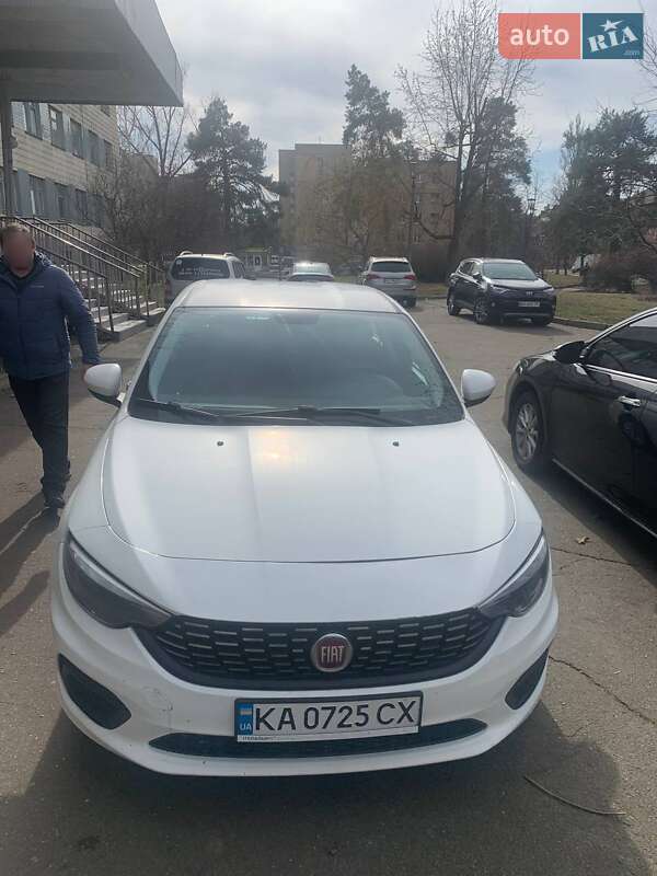 Седан Fiat Tipo 2018 в Киеве