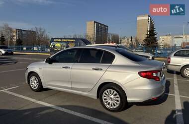 Седан Fiat Tipo 2016 в 