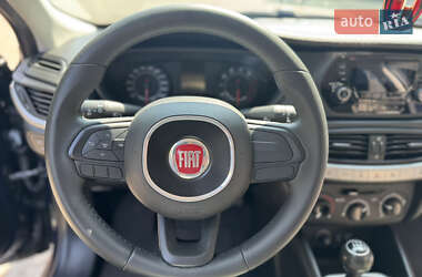 Седан Fiat Tipo 2017 в 