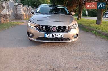 Хэтчбек Fiat Tipo 2020 в 