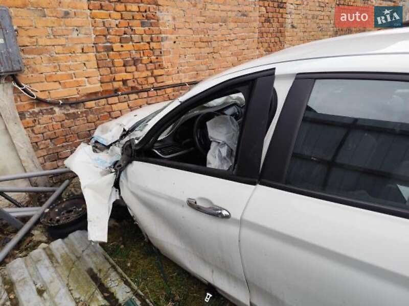 Седан Fiat Tipo 2019 в Киеве фото 6 Седан Fiat Tipo 2019 в Киеве