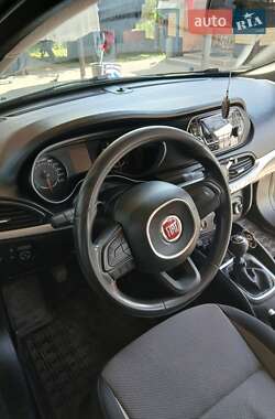 Седан Fiat Tipo 2017 в 