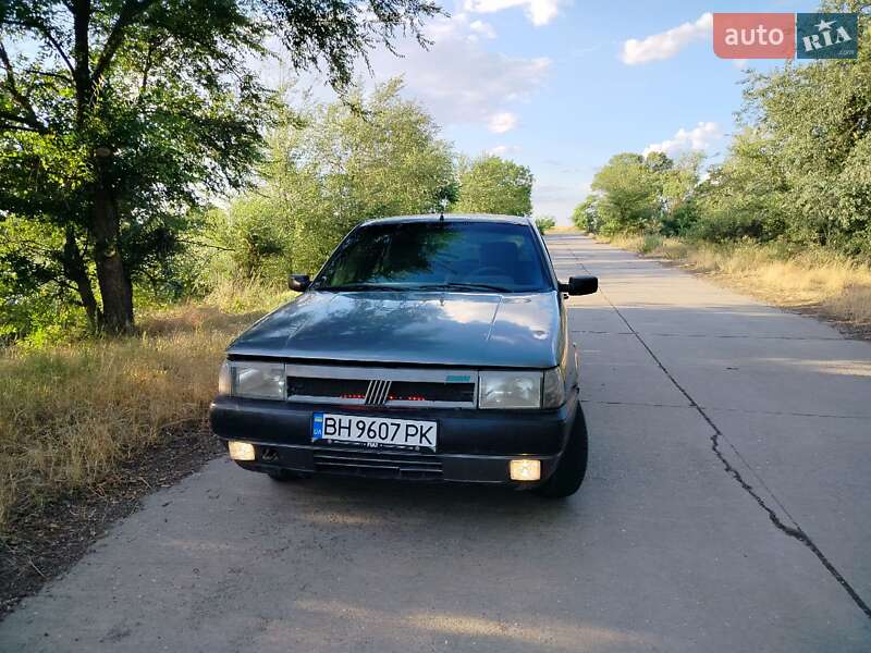Хэтчбек Fiat Tipo 1990 в Арцизе