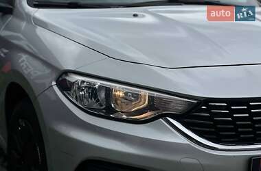 Седан Fiat Tipo 2017 в 