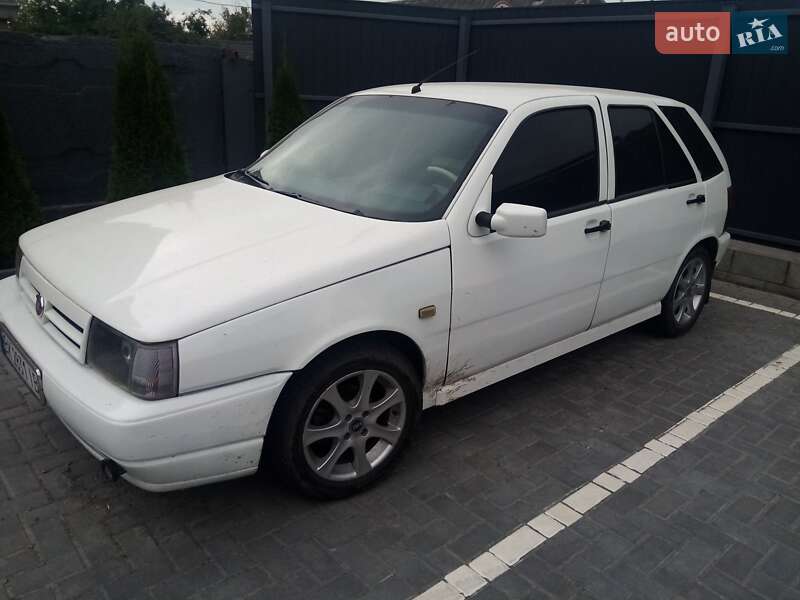 Хэтчбек Fiat Tipo 1991 в Ровно