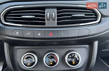 Седан Fiat Tipo 2021 в 